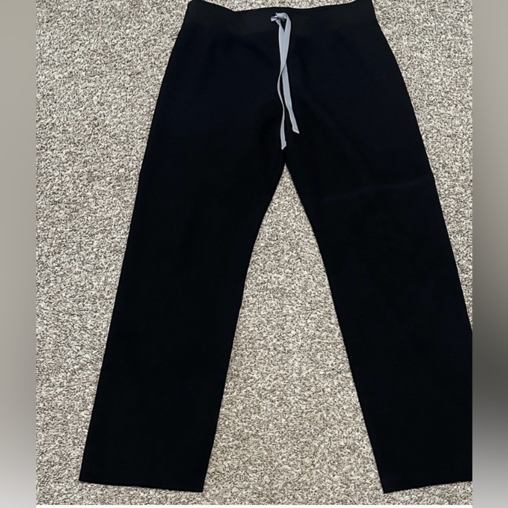 Figs Womens Black Livingston scrub pants